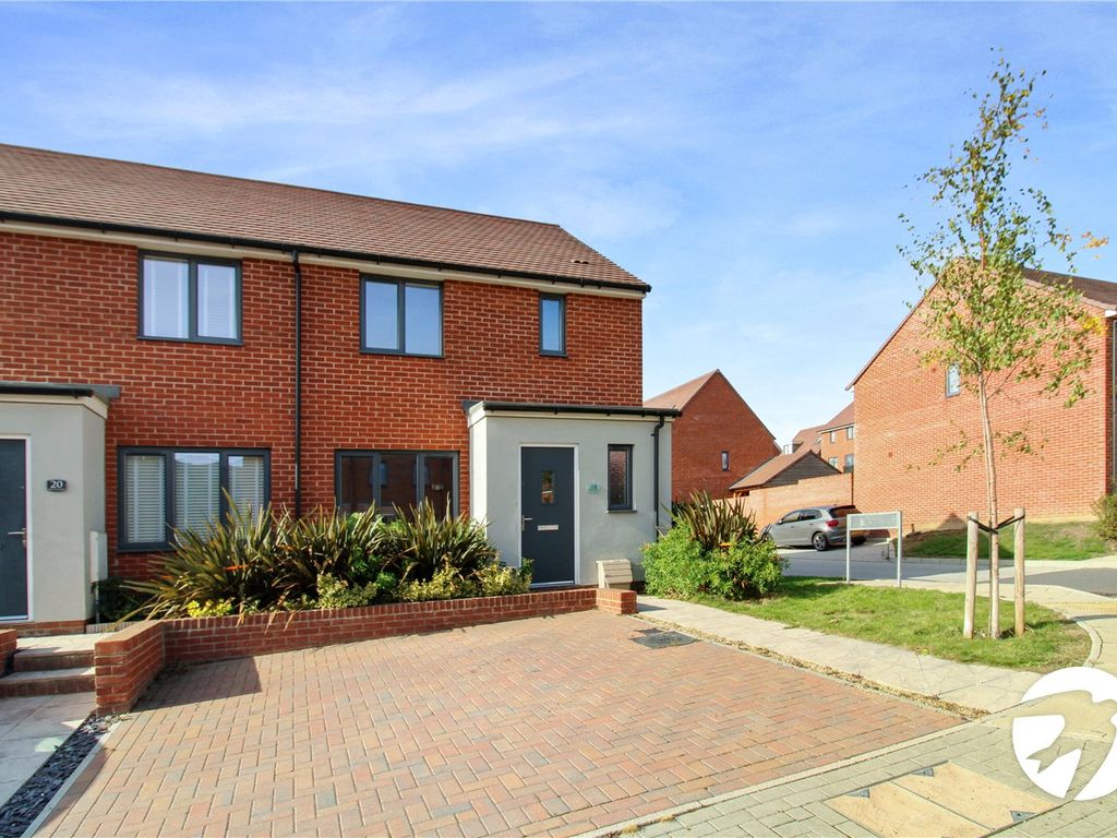 3 bed semidetached house to rent in Motte Lane, Castle Hill, Ebbsfleet