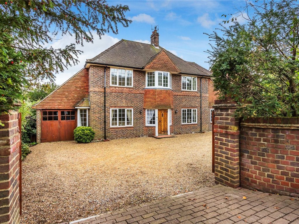 5 bed detached house for sale in Raglan Road, Reigate, Surrey RH2, £