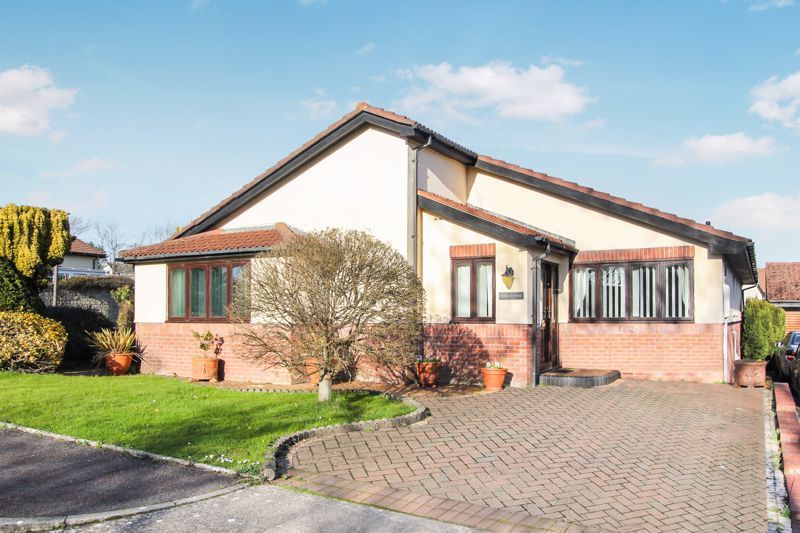 3 bed detached bungalow for sale in Shakespeare Drive, Llantwit Major
