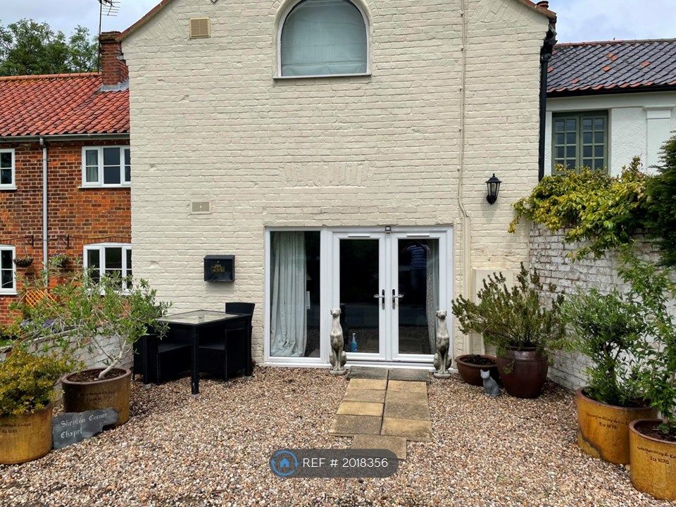 3 bed terraced house to rent in Common Road, Skeyton Nr. Aylsham NR10