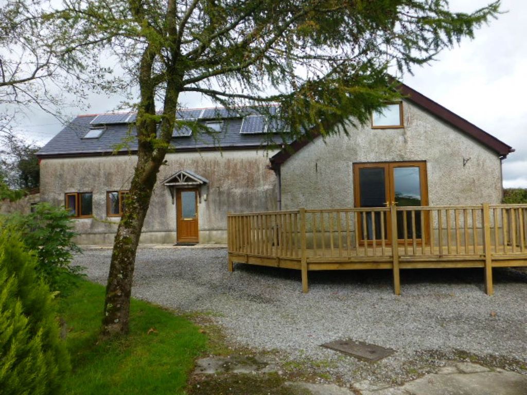 3 bed detached house to rent in Llangynog, Carmarthen SA33, £750 pcm