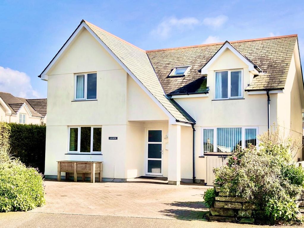 4 bed detached house for sale in Laflouder Fields, Mullion, Helston