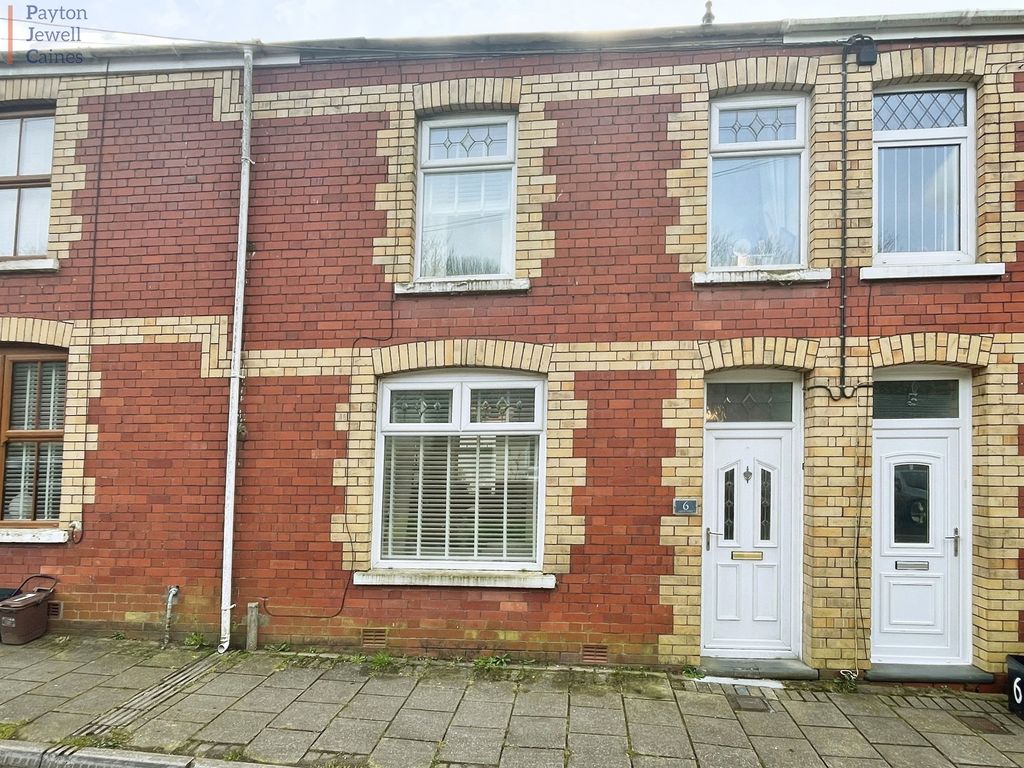 3 bed terraced house for sale in Queen Street, Brynmenyn, Bridgend