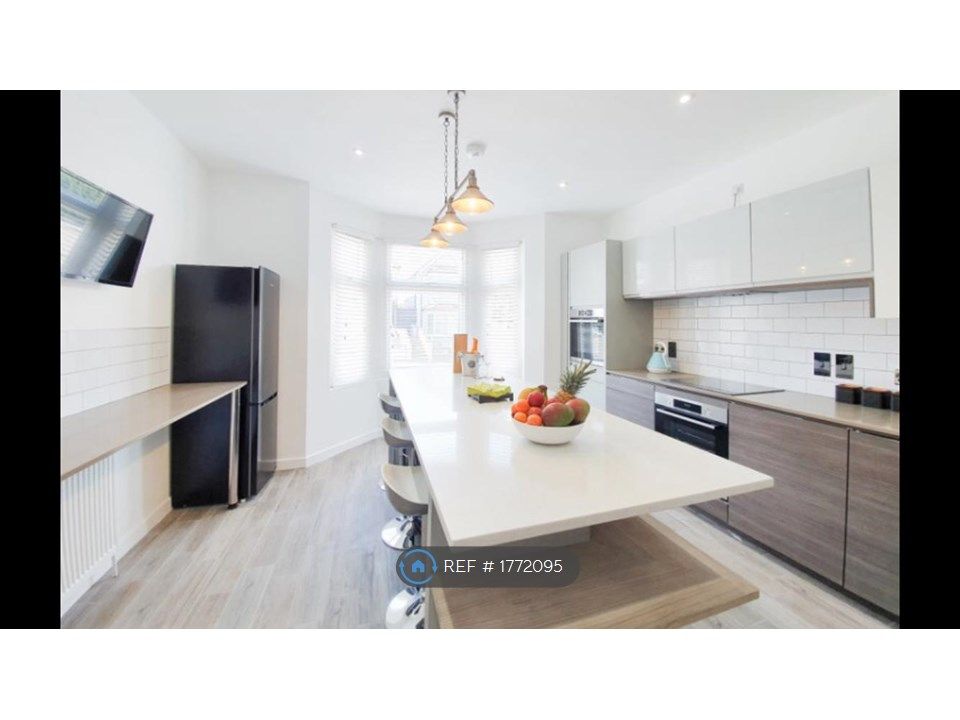 Room to rent in Harrow View, Harrow HA1 Zoopla