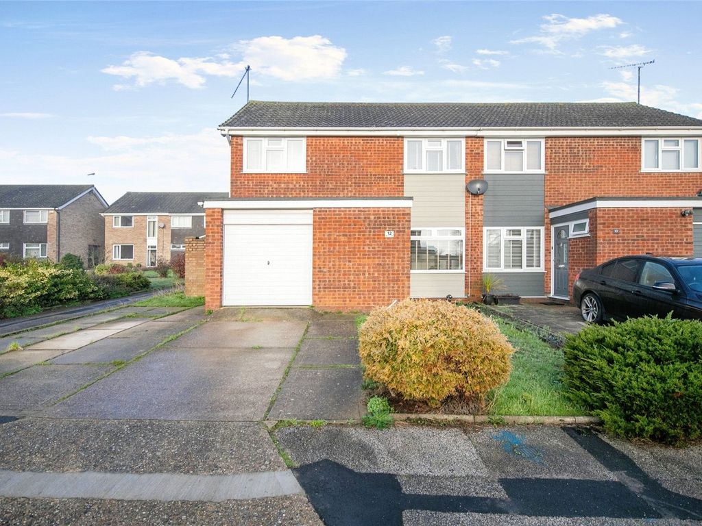 3 bed semidetached house for sale in Broomhayes, Ipswich IP2 Zoopla