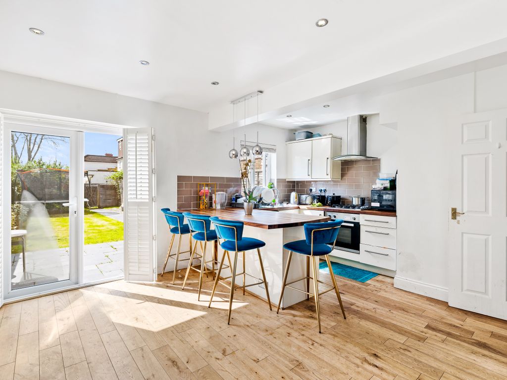 3 bed semidetached house for sale in Ref Gk Horley Road, Redhill