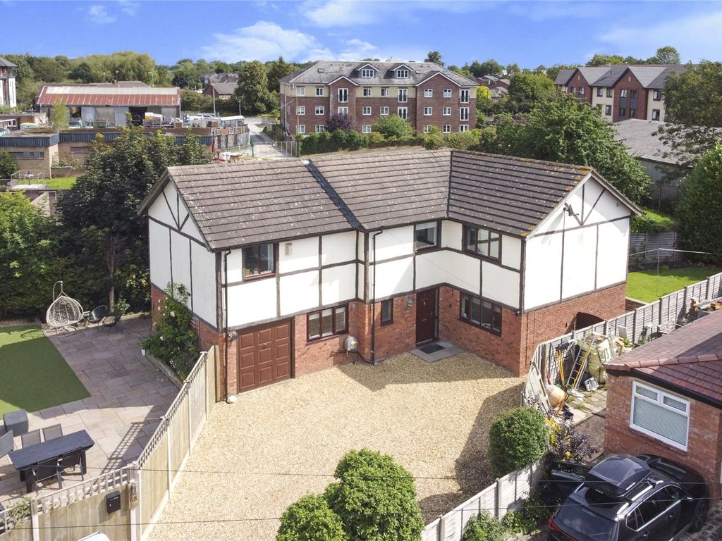 4 bed detached house for sale in Manor Road North, Nantwich, Cheshire CW5, £375,000 Zoopla