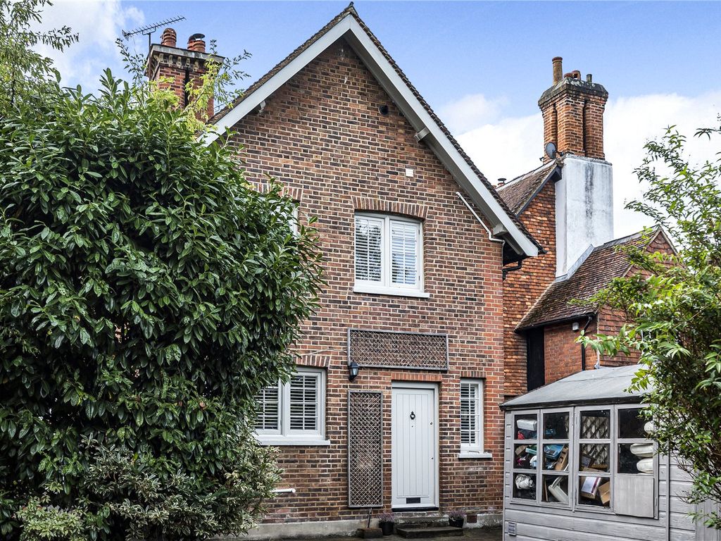 2 bed semidetached house for sale in High Street, Chipstead, Sevenoaks, Kent TN13 Zoopla