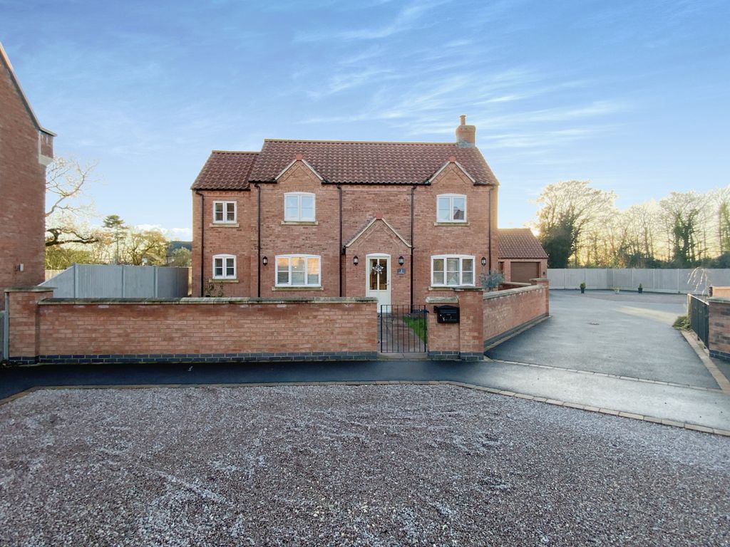 4 bed detached house for sale in Old Bell Lane, CarltonOnTrent