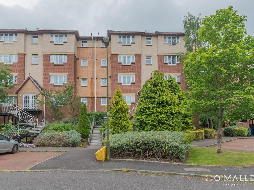 2 bed flat for sale in Burnvale, Livingston EH54, £114,995 Zoopla