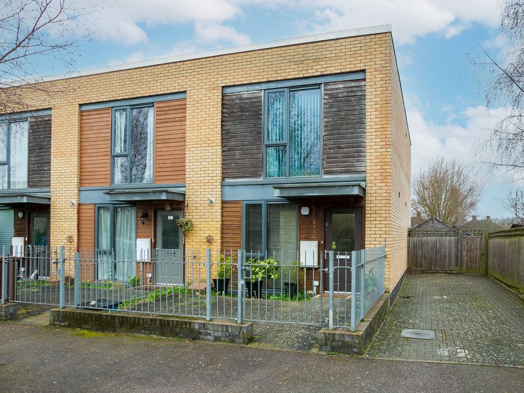2 bed end terrace house for sale in Goddard Drive, Bushey