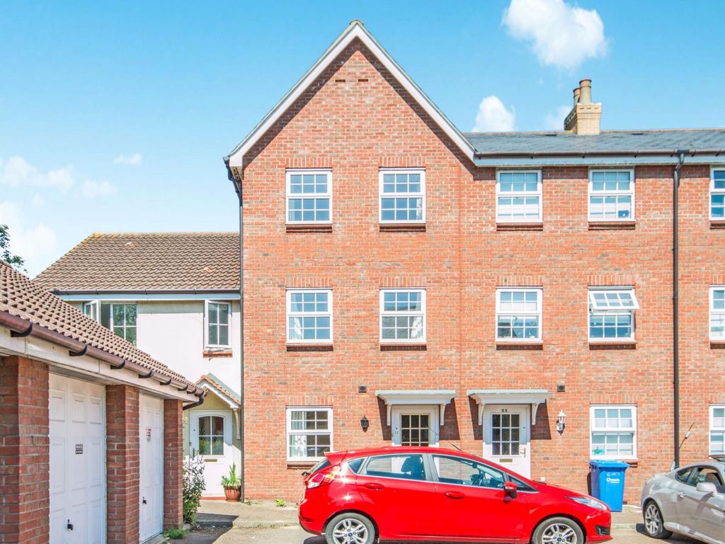 4 bed terraced house to rent in Copenhagen Way, Norwich NR3 Zoopla