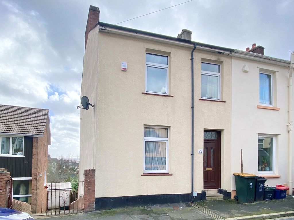 3 bed end terrace house for sale in Crescent Road, Newport NP19 Zoopla