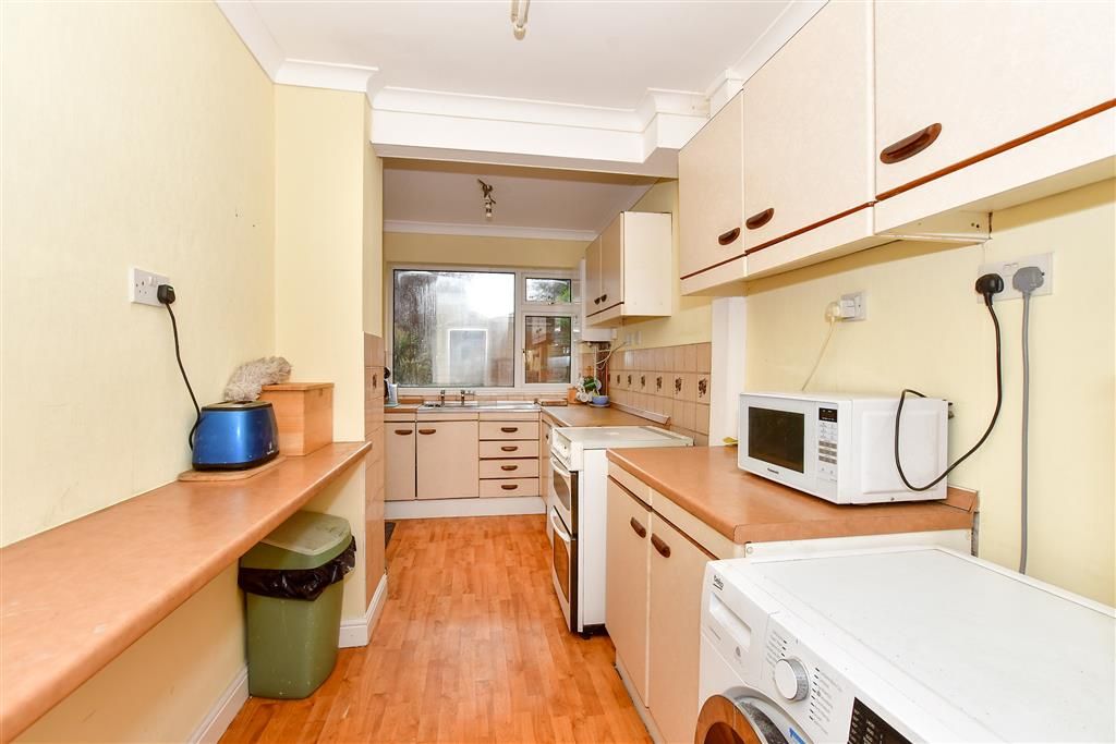 3 bed end terrace house for sale in Coniston Close, Erith, Kent DA8, £