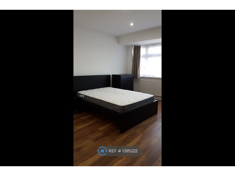 Room to rent in Warley Road, Hayes UB4 Zoopla
