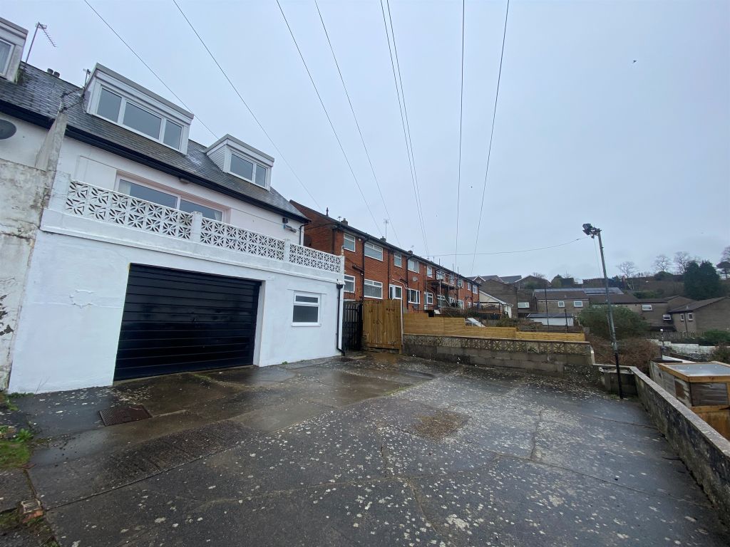 3 bed semidetached house for sale in Pontypridd Street, Barry CF63, £