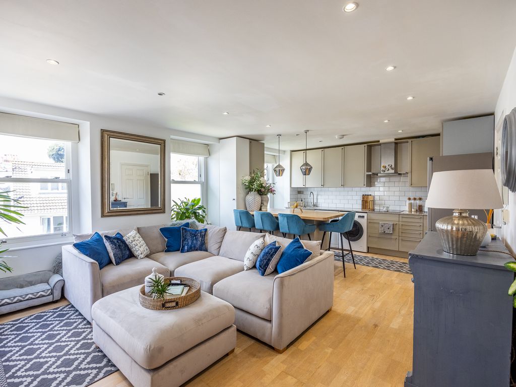 1 bed flat for sale in Cordier Hill, St. Peter Port, Guernsey GY1 Zoopla