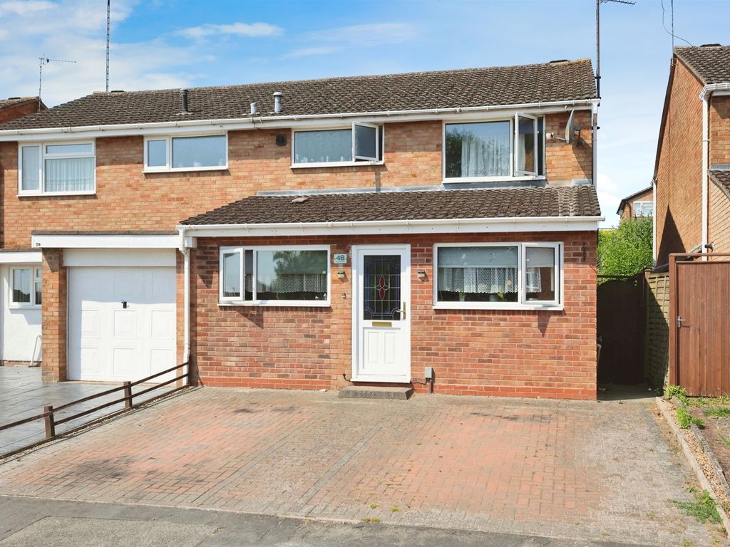 3 bed semidetached house for sale in Mullard Drive, Whitnash