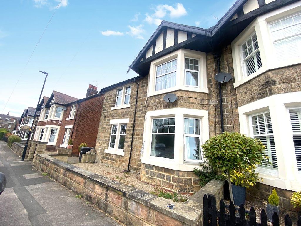 2 bed flat to rent in Chudleigh Road, Harrogate HG1 Zoopla