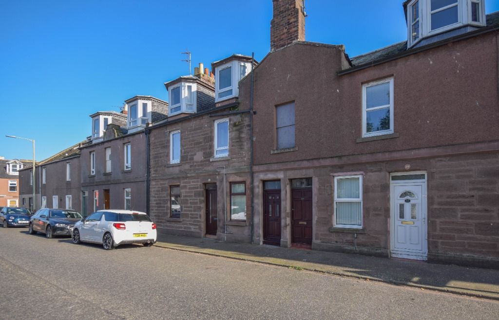3 bed flat to rent in Hill Street, Montrose, Angus DD10 Zoopla
