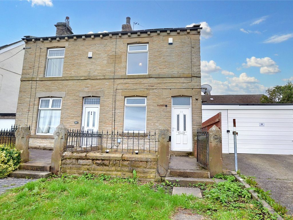 3 bed semidetached house for sale in Moorside Road, Drighlington