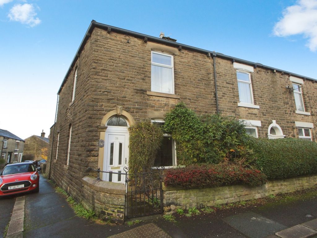 3 bed end terrace house for sale in Duke Street, Glossop, Derbyshire