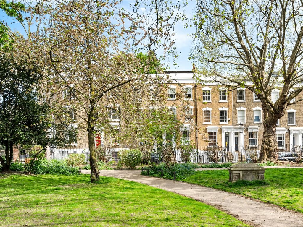 4 bed detached house for sale in Dagmar Terrace, Islington, London N1