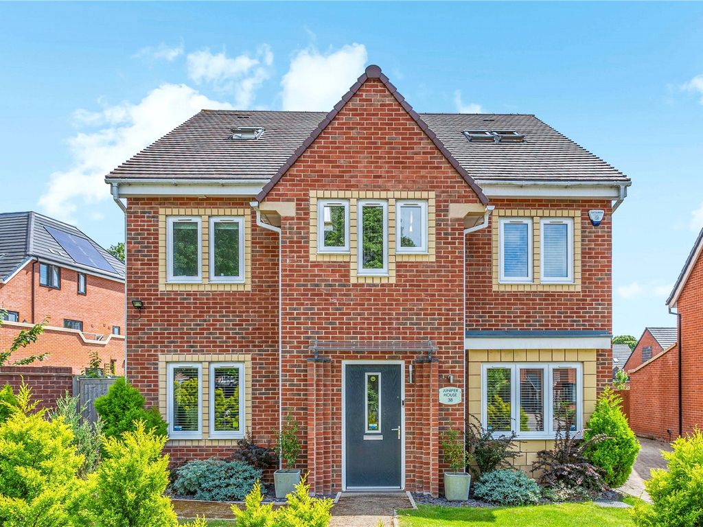 5 bed detached house for sale in Juniper House, Kennedy Avenue, Off