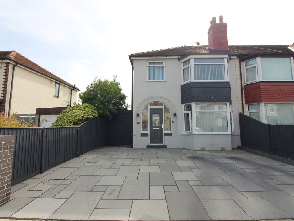 3 bed end terrace house for sale in Maitland Avenue, Cleveleys FY5, £