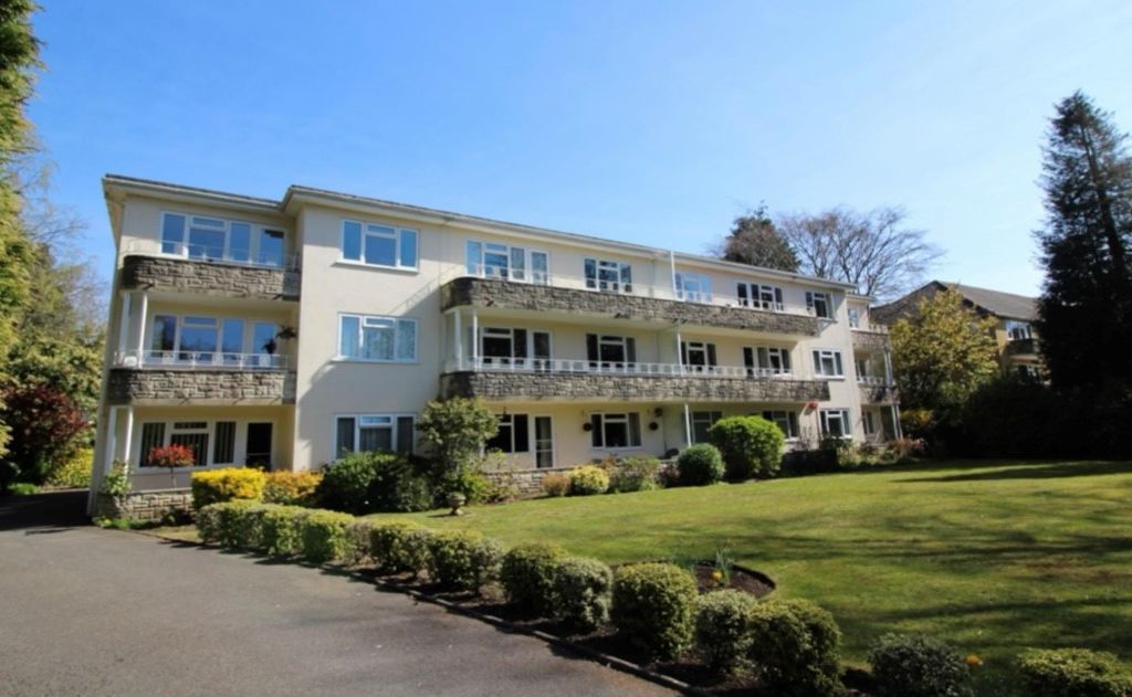 2 bed flat to rent in Clive Court, 23 Marlborough Road, Bournemouth