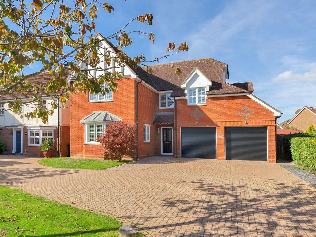 5 bed detached house for sale in Peregrine Road, Kings Hill, West