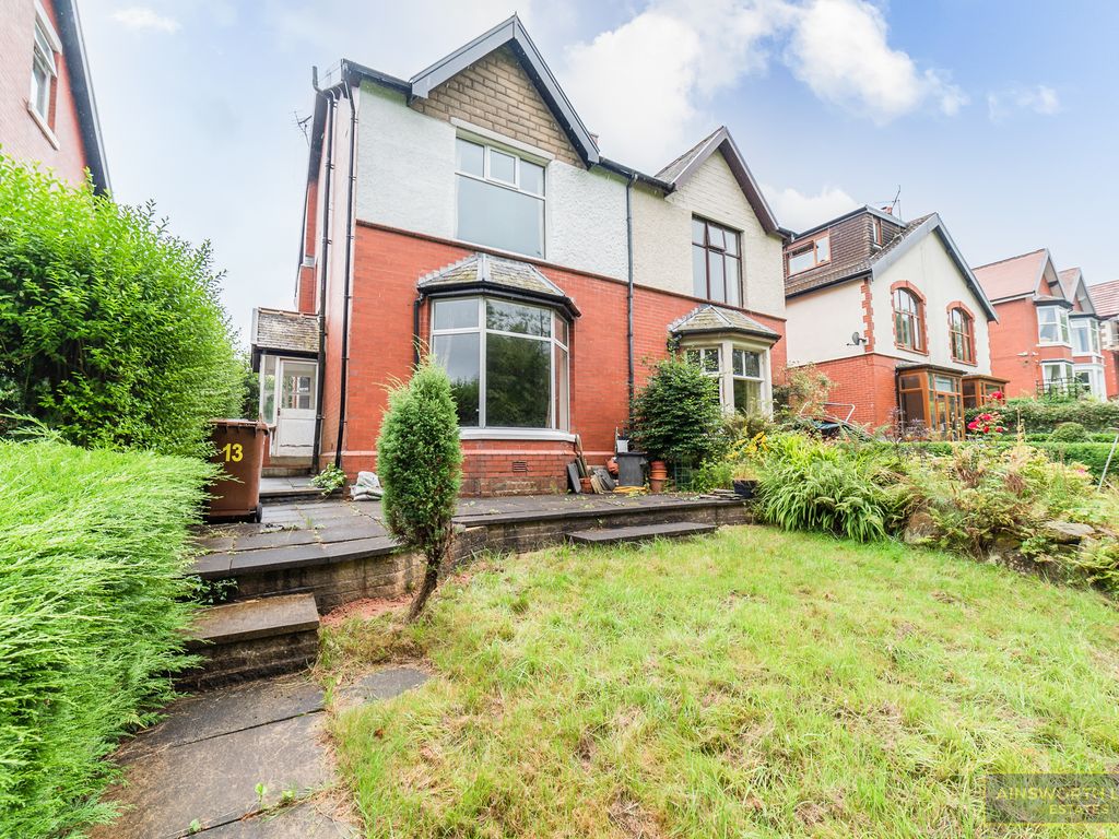 4 bed semidetached house for sale in Earnsdale Avenue, Sunnyhurst