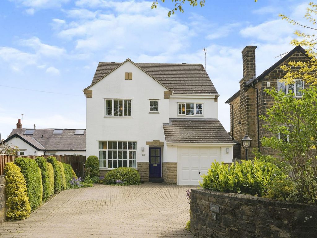 5 bed detached house for sale in Cavendish Grove, Guiseley, Leeds LS20