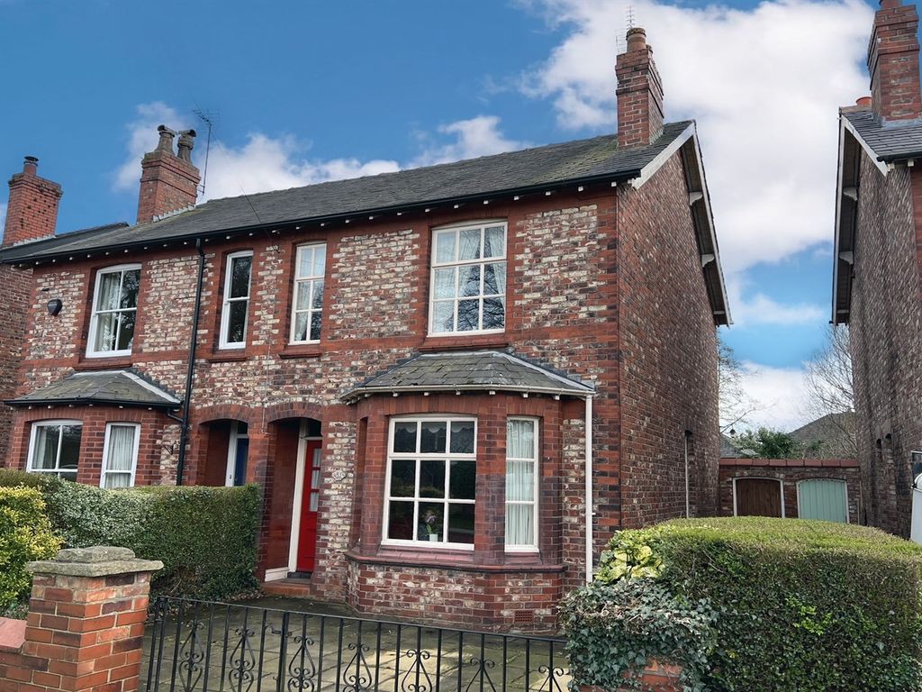 3 bed semidetached house for sale in Altrincham Road, Styal, Wilmslow