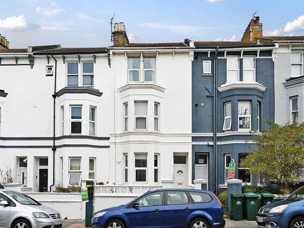 2 bed flat to rent in Queens Park Road, Brighton BN2, £1,500 pcm Zoopla