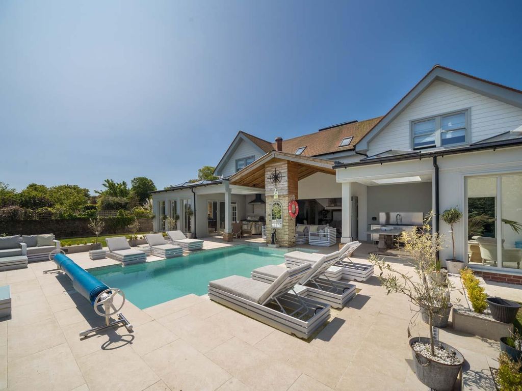 6 bed property for sale in Foreland Road, Bembridge PO35 Zoopla