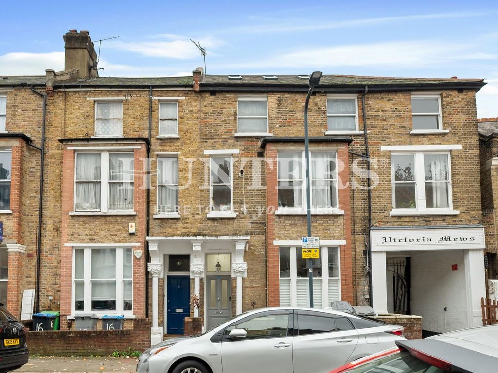 4 bed flat for sale in Charteris Road, London NW6, £795,000 Zoopla