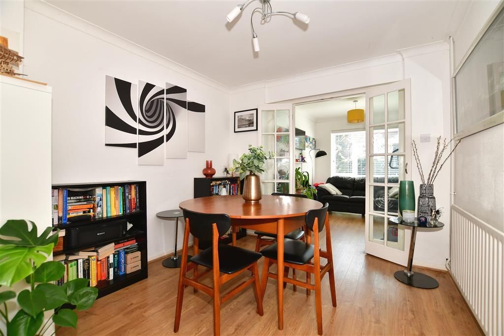 4 bed detached house for sale in Knaves Acre, Headcorn, Kent TN27 Zoopla