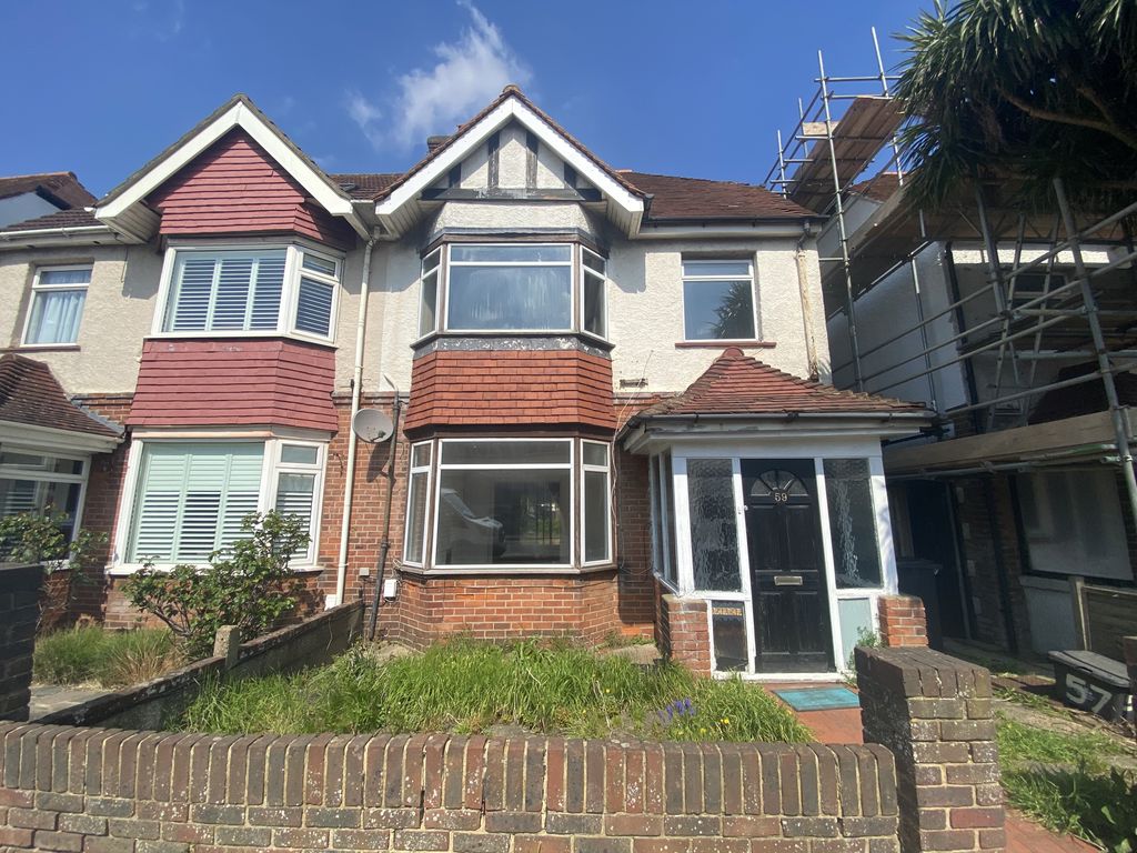 3 bed property for sale in 59 Old Shoreham Road, Hove, East Sussex BN3