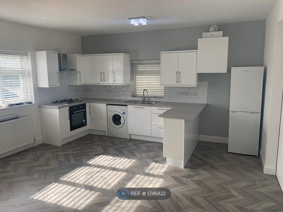 1 bed flat to rent in Uxbridge, Uxbridge UB8 Zoopla