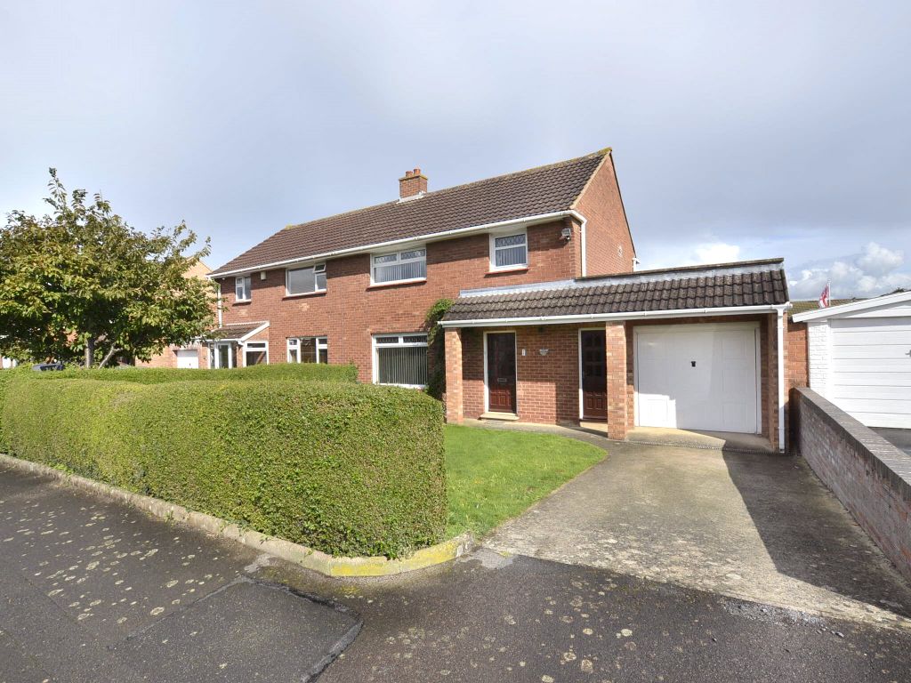3 bed semidetached house for sale in Rowan Gardens, Brockworth