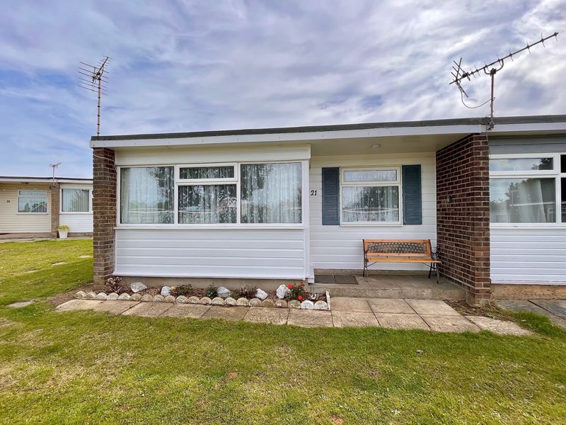 2 bed property for sale in Newport Road, Hemsby, Great Yarmouth NR29