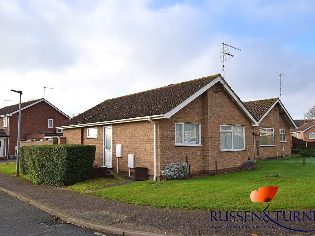 2 bed bungalow for sale in Temple Road, South Wootton, King's Lynn PE30