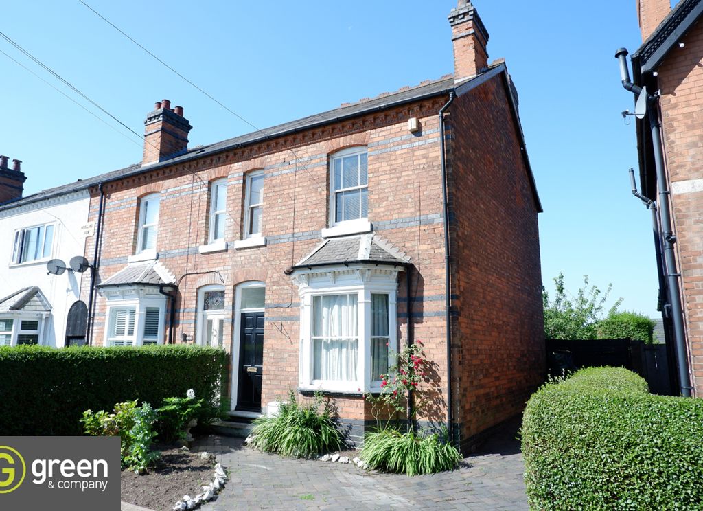 3 bed end terrace house for sale in Lichfield Road, Four Oaks, Sutton