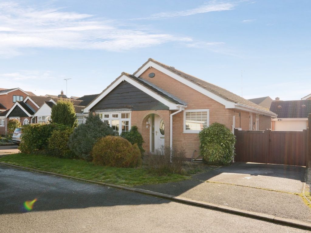 3 bed detached bungalow for sale in Loveday Close, Atherstone CV9 Zoopla