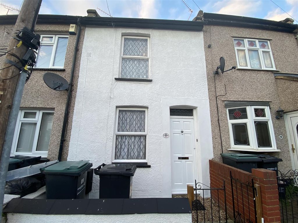 2 bed terraced house to rent in Nelson Road, Gravesend DA11, £1,000 pcm Zoopla