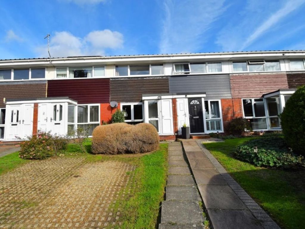 2 bed terraced house to rent in Chesterfield Drive, Riverhead