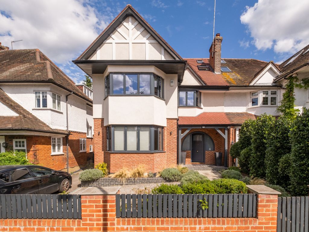 5 bed semidetached house for sale in Lyndale Avenue, London NW2, £