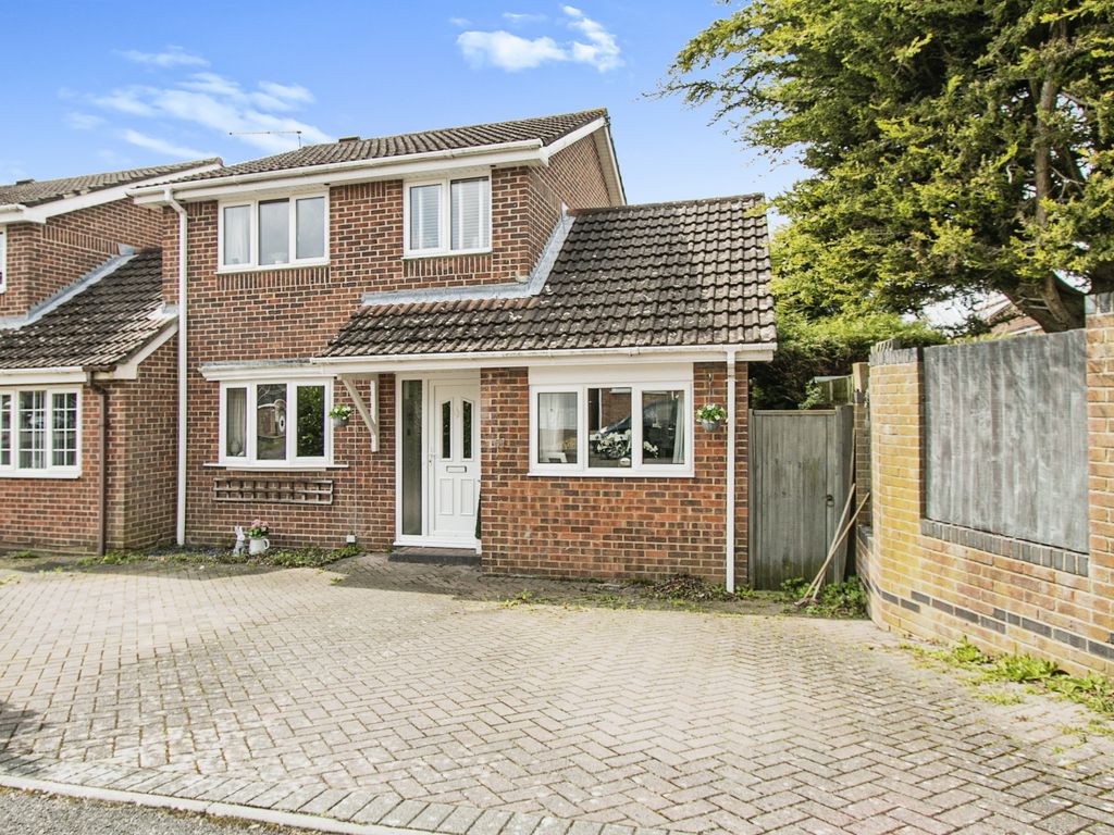 3 bed linkdetached house for sale in Radipole Road, Canford Heath, Poole, Dorset BH17 Zoopla
