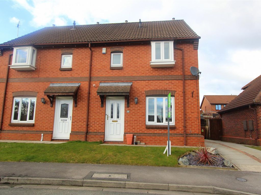3 bed semidetached house for sale in Colwell Court, Newton Aycliffe